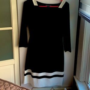 Size 4 American leaving dress. Beautiful contrast stripes on bottom. 3/4 sleeves